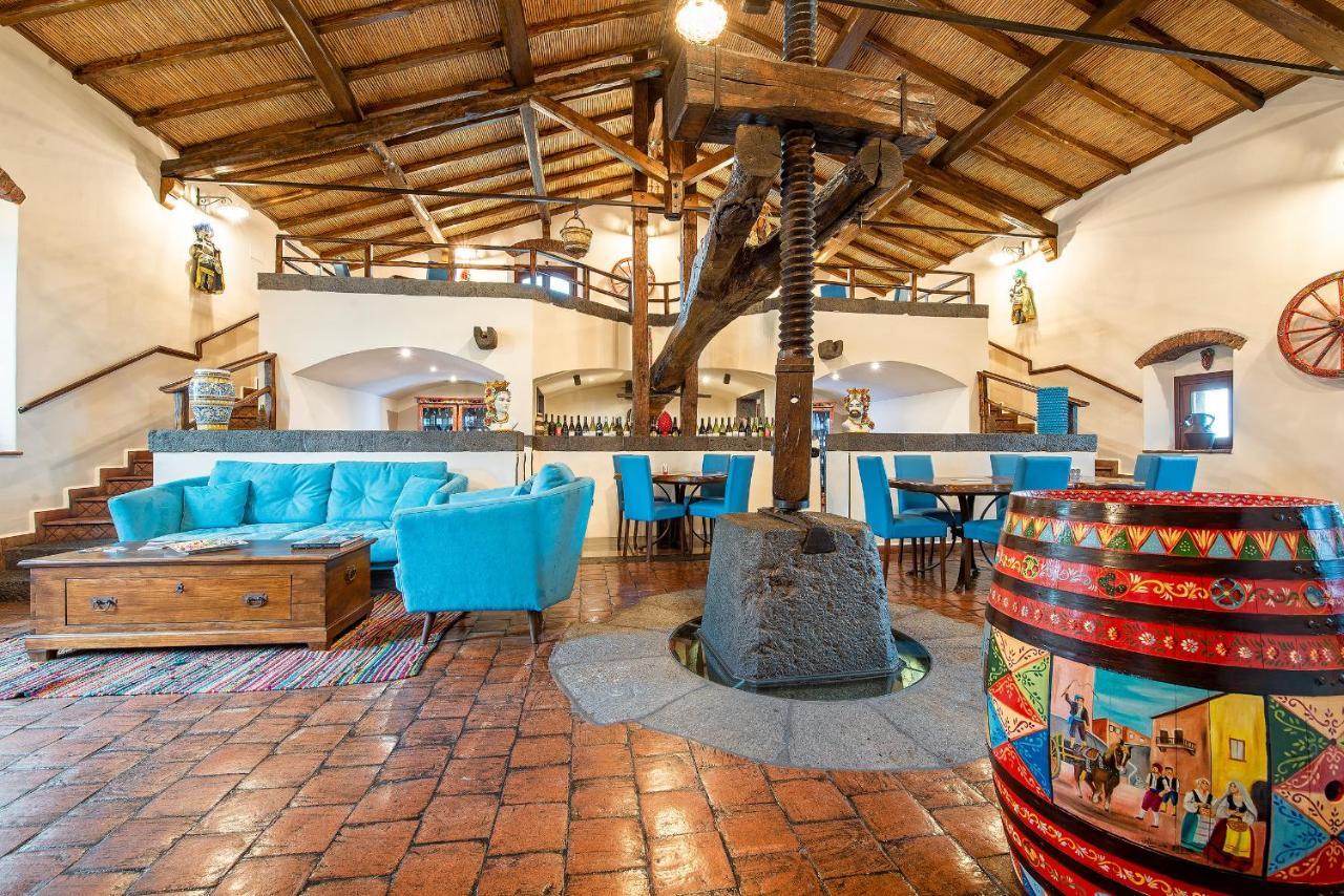 Etna Quota Mille Boutique Hotel, Typical Sicilian Food & Wine Randazzo Zewnętrze zdjęcie