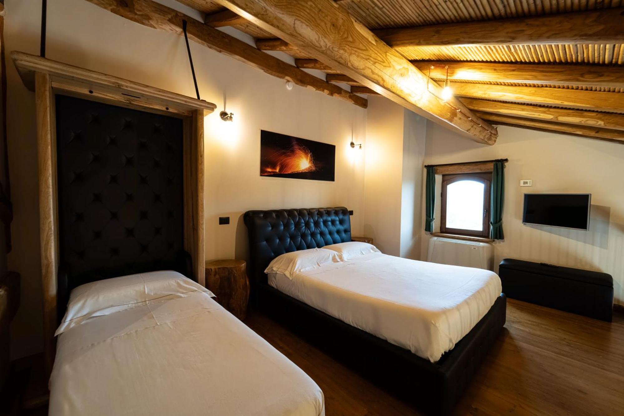 Etna Quota Mille Boutique Hotel, Typical Sicilian Food & Wine Randazzo Zewnętrze zdjęcie